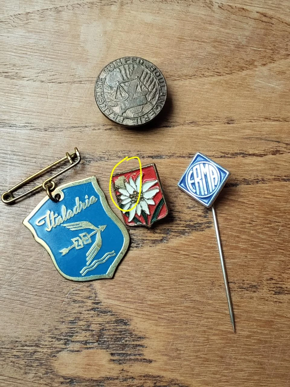 Épinglette+broches+insigne vintage – photo 3